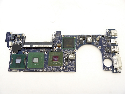 Apple MacBook Pro Unibody 15" A1150 2006 2.16 GHz Core Duo (T2600) Logic Board 820-1993-A